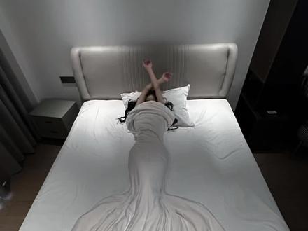 超级简单的美人鱼被子拍照教程来啦 #美人鱼被子 #卧室氛围感拍照 #新手拍照教程 #姐妹拍照姿势 #拍照姿势