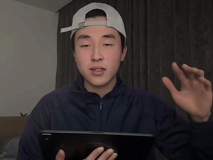 神啊,保佑这些善良的女生走花路吧#赵露思 #朴彩英