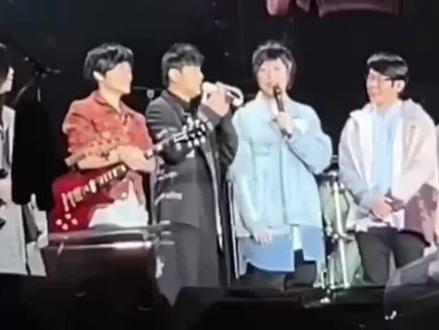 学人精周杰伦,果然是田馥甄十级研究员#周杰伦 #田馥甄 #jayhebe #上热搜 #热门