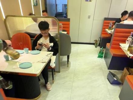 你好 你们的肘子拌饭好了#抖音美食创作人 #肘子拌饭 #艾特你想艾特的人 #东北美食 #这是真正的硬菜