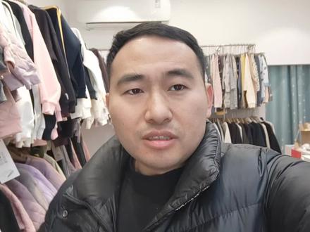 今年会有一大批童装零售店倒闭,跟不上时代的人,终将会成为过去 #童装实体店 #童鞋实体店 #童装 #童鞋 #童装厂家