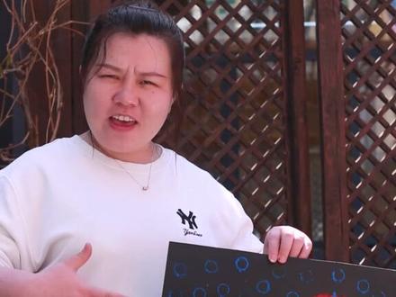 #创意 一张小小泡沫纸能画出什么有意思的美术作品,教你在家也能上的创意美术课