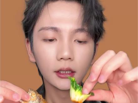 距离下次过年还有360天了!有点期待年夜饭了 #抖音年味争霸巅峰赛 #新年美味MVP结算 #好吃到停不下来