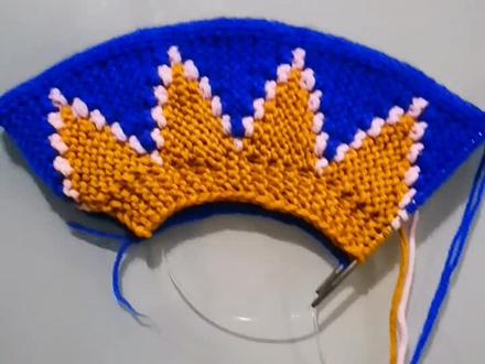 三色线叶子花马桶垫12号针编织起头38针蓝色31针粉色2针黄线5针#毛线编织 #零基础教学 @DOU+小助手