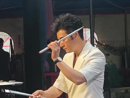 #架子鼓男神 应学明老师在试音、小网红小烁总也想拜师学艺#台州中逸越剧团 现场
