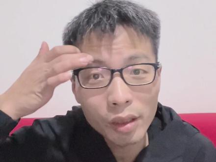 喜欢的东西就不要太在意价格了。重要的是第一时间拥有它,感受它,穿着它去刷PB#飞影pb