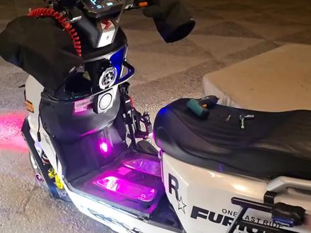 如何实现电动车尾灯,刹车爆闪,行车呼吸,转向提示音,今天教大家!#台铃苍穹 #电动车飞机灯 #转向提示音 提示音