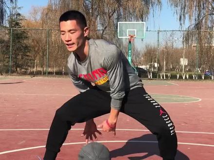 艾弗森classover练成方法 实战干货 新手必学#篮球 @抖音小助手