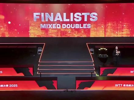 颁奖典礼~依旧是明媚小莎
“虽然亚军奖杯在孙颖莎手里有点小 但还是很有份量的”
谢谢你 再一次让我们看到了你的强大 #孙颖莎 #王楚钦