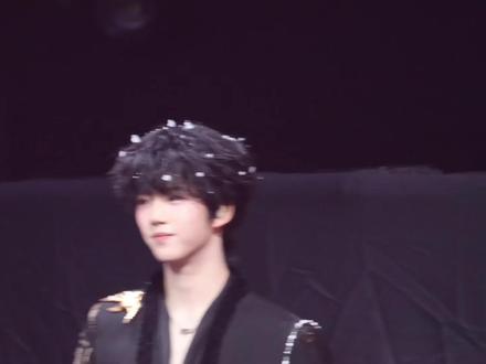 2.1 | 桂瑞《太阳与地球》拉票talk
已复婚!🥰
#桂瑞 #张桂源 #张函瑞 #荣耀之战