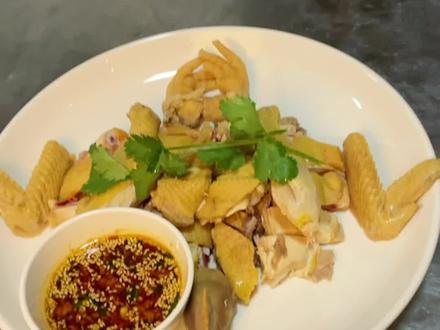 年夜饭菜谱之简单大方菜系〔白切鸡〕容易容易容易大家学起来吧#记录生活 #美食教程 #年夜饭可以学的一道菜
