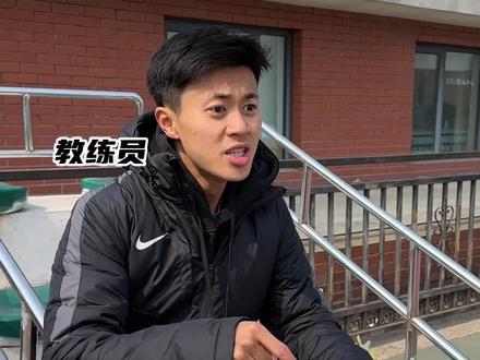 老一辈扣帽子的打法#老一辈 #内容过于真实 #虚构演绎仅供娱乐 #运动帮帮团