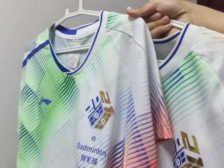 李宁羽毛球服真假分辨方法-再也不用担心买到假的啦#羽毛球服