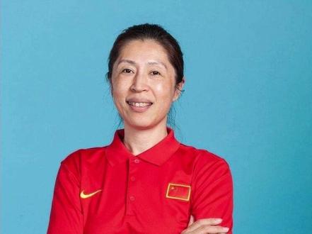 中国前女篮主教练郑指导