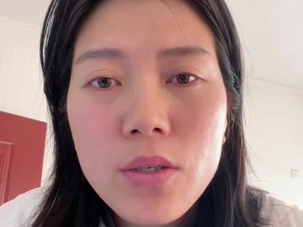 #真实生活分享官 场外白银基金,我个人认为还可以继续拿,你们认为呢?我买了两个账号,现在投了一到3万,后悔买少了。#白银基金 #白银