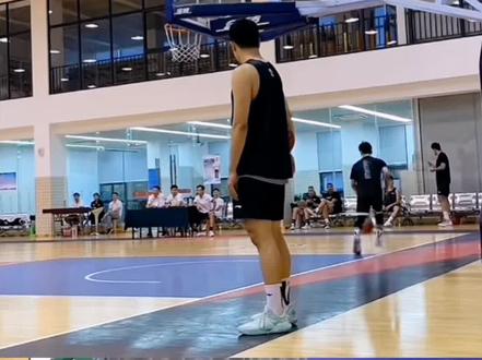 徐杰、杨政两分钟自投自抢CBA投篮体测对比,这就是为什么1米7多的徐杰有这么多球迷喜欢的原因😄😄#广东宏远 #徐杰#杨政 #CBA体测 #辽宁男篮