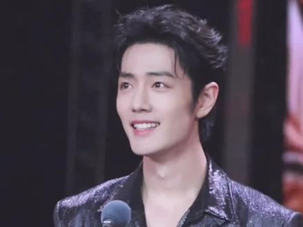 实至名归这四个字,有了最具象的表达 #肖战 #肖战获SMG视帝 #肖战说想尝试更多不同类型的角色 #藏海传 #品质盛典