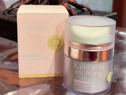 家里青春期的孩子开始长痘了,赶紧给她试试试这个#袋鼠妈妈 专为青春期孩子研发的#祛痘霜 多种植萃成分,温和法痘控油,舒缓痘肌#学生党护肤#青少年面霜#青少年