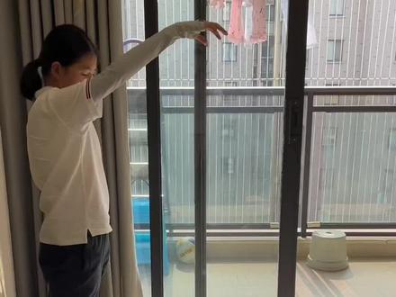 鸡蛋撞地球实验:改装了三次才成功!#有趣科学小实验