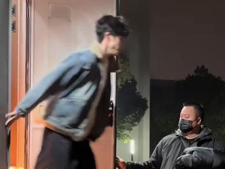 身高又高腿又长的男明星跑步姿势都得乱七八糟的#柯淳 #敖瑞鹏 #张凌赫 #刘宇宁 #李昀锐