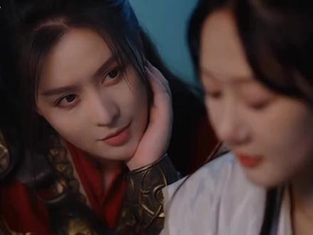 堕入红尘世俗,始料未及。待黄泉路上,我愿许你来世相伴。
正片指路:全平台搜寻🔍杜若小胖纸
主演:
#杜若小胖纸;#一只肉脸橙 #好剧推荐 ##因为一个片段看了整部剧 #国风合伙人