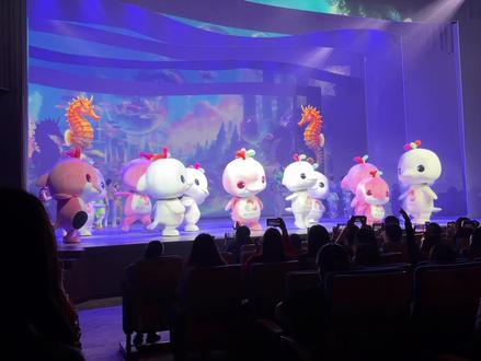 #舞台 #杂技 #大湾鸡 #萌动奇迹 求求了 加场吧@广州杂技团 以后指定要全国巡演 真的太震撼了 谁能想到能看到迷你小湾鸡 还是2只 表演 舞美 剧情 都很棒 祝大麦