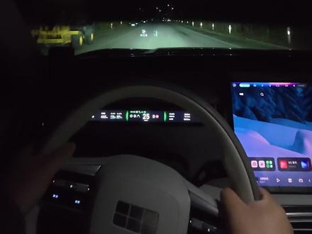 我的普通话可还标准~#吉利银河M9 #关闭所有灯光