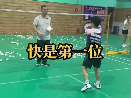 你能练几组 欢迎留言
#羽毛球培训 #日常训练