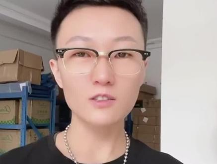 柬埔寨小6越洗越黑?前后说话自相矛盾,与老陈连线暴露真面目#柬埔寨小6 #网红 #反诈 #缅北 #腰子姐 #反诈老陈 #社会百态