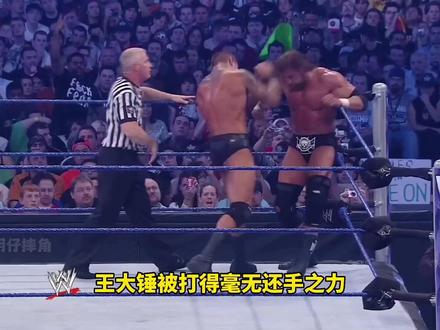 兰迪奥顿邪恶的一幕,尽显“毒蛇”本性,竟然做如此大逆不道之事#wwe #摔角 #兰迪奥顿