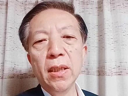 王大伟,男, 1957年5月4日出生在山东济南,祖籍是山东威海文登,曾任中国人民公安大学犯罪学学院教授,教育学博士,博士生导师,一级警监(专业技术)。享受国务院政府特殊津贴专家,中国人民公安大学犯罪学学院教授(已退休),中外警察比较硕士研究生方向导师组组长。#天南地北山东人 #威海 #文登 #济南 #莱州 @DOU+小助手 @抖音小助手 @DOU+上热门