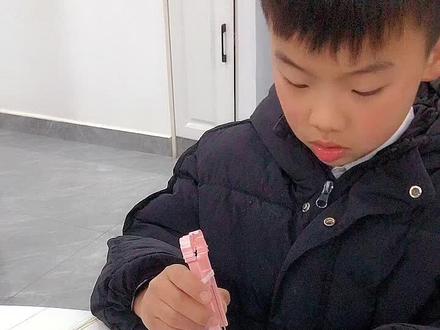 一起来做超有趣的拼豆豆吧,孩子手机电视都不香了,锻炼动手能力和专注力#拼豆 #拼豆图纸 #手工diy #益智玩具