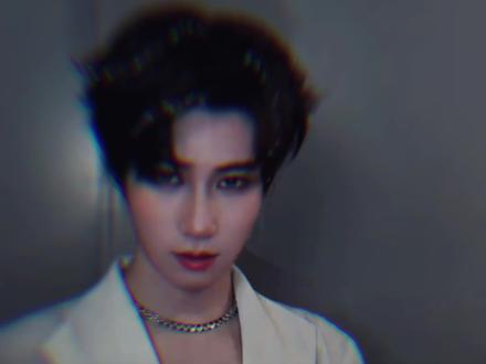#张真源密室大逃脱 蜜桃怎么不算半个音综呢,毕竟老张是密室highC来的#张真源 #密室大逃脱 #张真源奔跑吧 #密室 @DOU+小助手