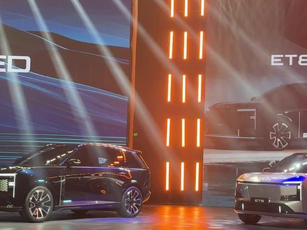 奇瑞高端真成了,星途ET8 ET9正式亮相,明年带着固态电池上市!#奇瑞汽车 #星途汽车