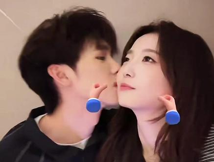 啊啊啊啊就这么亲了 #愉阳#张照愉#胡祎阳 #怦然愉阳cp官宣