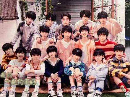 属于TF家族四代练习生的星期五练习生结束啦!123不止是开始,也可能是结束!之后TF家族四代练习生的物料就要分两个啦,—四一有意思——yes sir—!我们约定好一起陪他们走完养成系!
—yes sir
#时代峰峻#星期五练习生#养成系#时代峰峻刀子#TF家族四代练习生