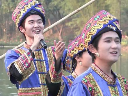 广西壮族自治区党委书记陈刚:百色市福禄村的乡愁不再是遥远的记忆,而是触手可及的幸福生活。#2025年广西文化旅游发展大会 (摄制:王伟臣)