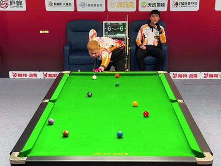 身法这一块,刘屹骑还是太权威了,上一届腾勃比赛经典身法重现.#刘屹骑 #台球是一种生活 #台球