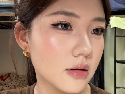 超级上镜的轻亚裔妆 #妆教#肿眼泡 #彩棠大师修容盘