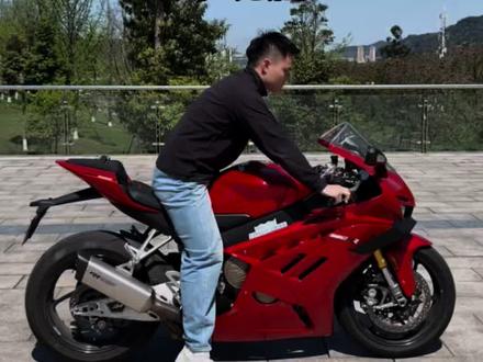 张雪820RR外观讲解#张雪820rr #张雪机车