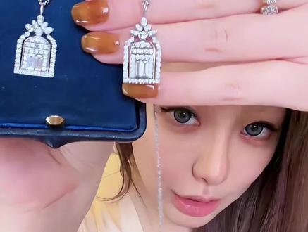 幸福之门,幸福来敲门!#项链 #首饰分享 #饰品 #女生必备 #熊饱饱