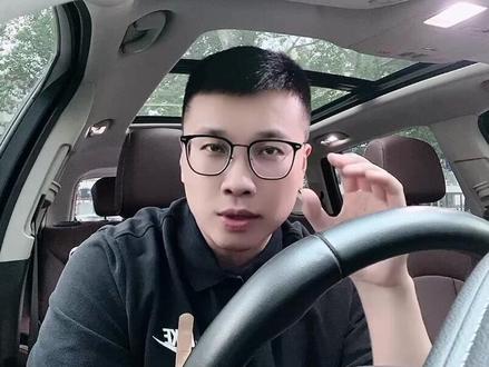 教你两步轻松清理抖音的所有观看历史记录,让你的手机不再卡顿!#短视频创业 #干货分享 #自媒体 #抖音基础知识分享 #知识分享 @DOU+小助手