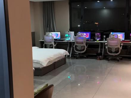 卓威400三人间 不是最好,主打性价比#洛阳电竞民宿 #max电竞酒店