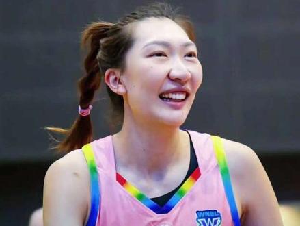 竭尽全力!韩旭澳洲总决赛首秀16分6板!第四节险些创造奇迹! #韩旭 #wnbl #女篮 #篮球 #用篮球表达心情