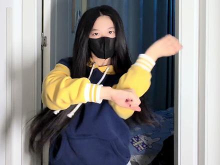 #倪鼠摇4 一分钟教会转手和坐胯 包教包会哇#卡点舞教学 #简单舞蹈教学 #青年创作者成长计划 #零基础舞蹈教学