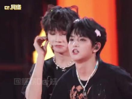 第一天就吃这么好,双人舞台出来了我扛得住吗#橹穆双人舞台 #lm #271199 #四嫂一 #厂一夫