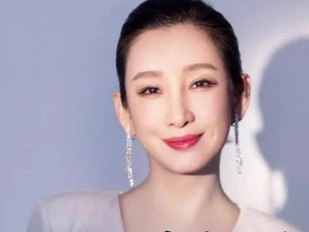谁敢相信秦海璐的巨婴儿子的正面照终于曝光