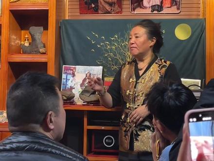 一米九七的康巴汉子#拉萨 #卓玛阿姨