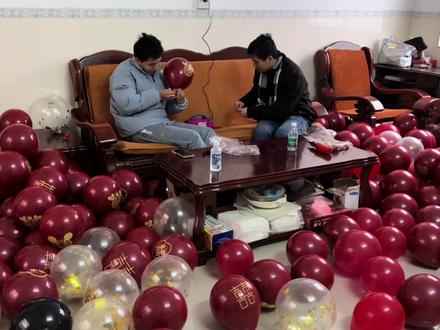 弟弟结婚,沉浸式感受广西农村婚礼,你们那结婚都有什么习俗?#农村结婚习俗 #传统婚礼习俗 #接亲趣事 #接亲堵门
