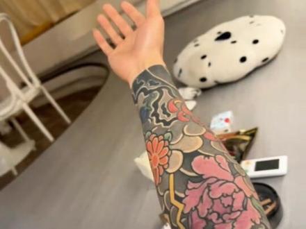 纹身花臂豆包P图指令教程免费入口 你们找的豆包ai纹身指令花臂教程来了 豆包ai纹身指令 豆包ai纹身花臂指令 ai纹身照一键生成 豆包ai图片生成纹身 ai花臂霸气 豆包ai花臂生成模板 ai花臂自拍指令 #ai纹身 #花臂 #花臂纹身 豆包 #豆包ai #豆包是懂穿搭的 豆包纹身p图指令纹身 花臂 豆包P图指令大全 豆包ai生成图片